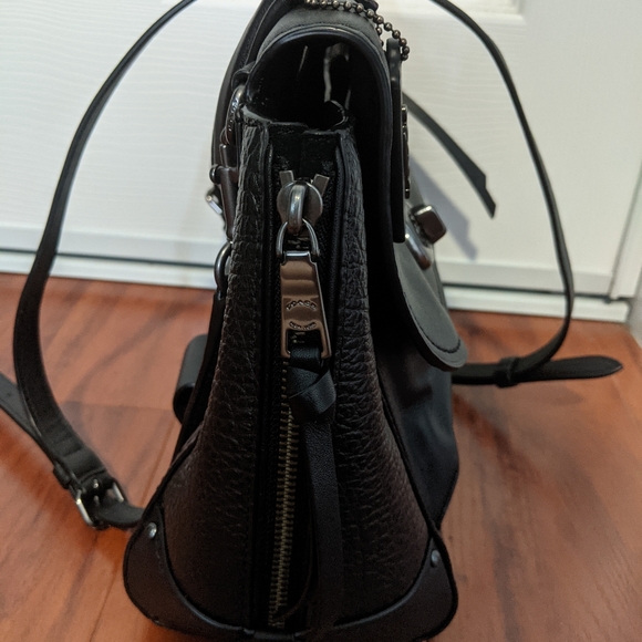 SOLD! Coach Faye Black Leather Bag - Picture 9 of 9